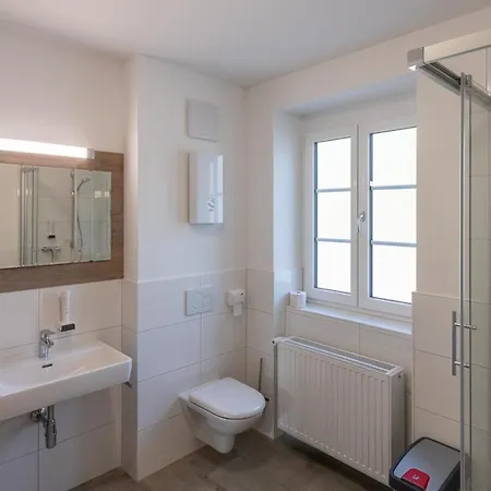 Lilly - Luxus Im Villenviertel 아파트 바드이스흘
