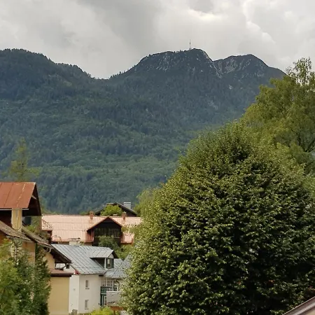 Lilly - Luxus Im Villenviertel 아파트