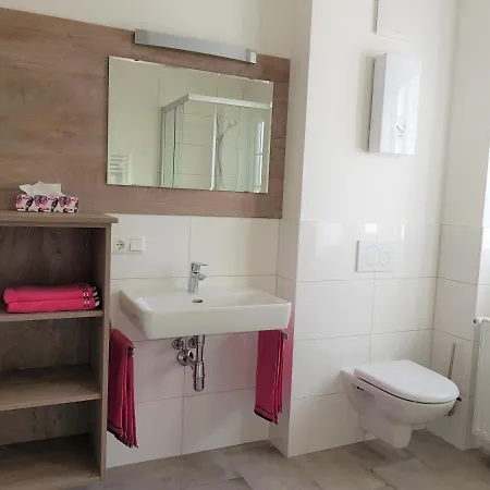 Lilly - Luxus Im Villenviertel 公寓 *